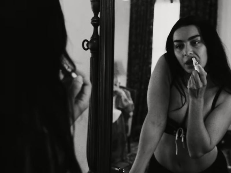 Charli XCX Rocks the Boat: New Single, Same&nbsp;Icon